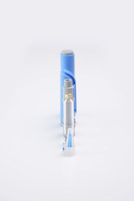 Stylo injecteur automatique avec rétraction automatique de l'aiguille en plastique de qualité médicale et acier inoxydable pour cartouches préremplies